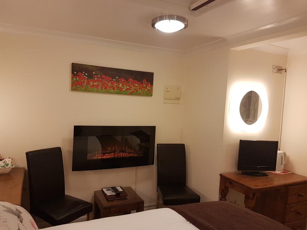 Penryn Guest House, Ensuite Rooms, Free Parking And Free Wifi Stratford-upon-Avon Exteriér fotografie
