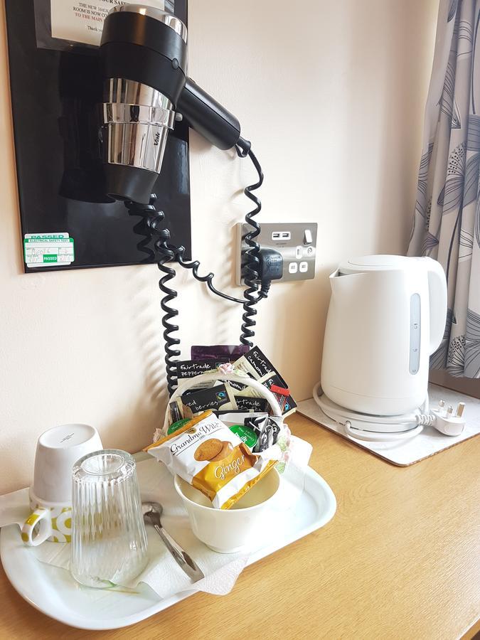 Penryn Guest House, Ensuite Rooms, Free Parking And Free Wifi Stratford-upon-Avon Exteriér fotografie