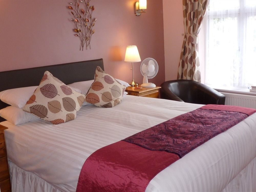 Penryn Guest House, Ensuite Rooms, Free Parking And Free Wifi Stratford-upon-Avon Exteriér fotografie