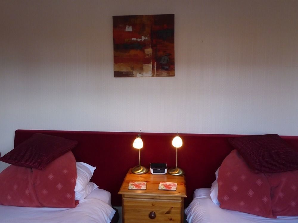 Penryn Guest House, Ensuite Rooms, Free Parking And Free Wifi Stratford-upon-Avon Exteriér fotografie