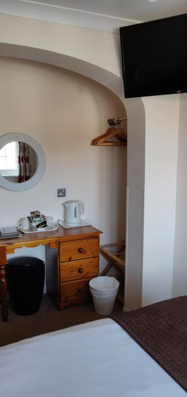 Penryn Guest House, Ensuite Rooms, Free Parking And Free Wifi Stratford-upon-Avon Exteriér fotografie