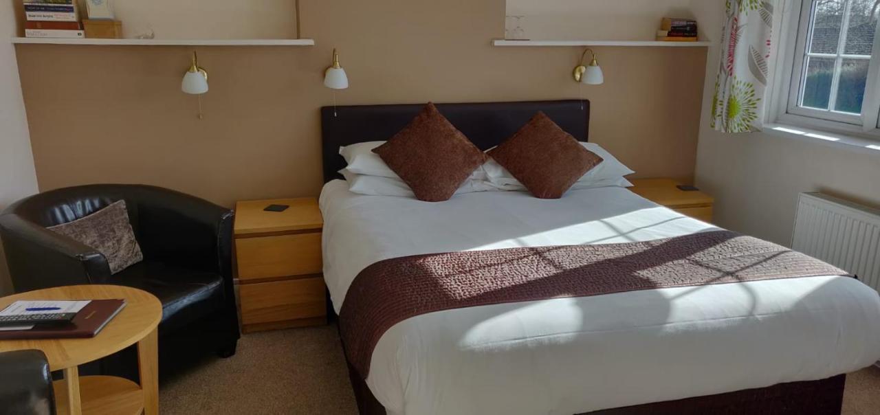 Penryn Guest House, Ensuite Rooms, Free Parking And Free Wifi Stratford-upon-Avon Exteriér fotografie